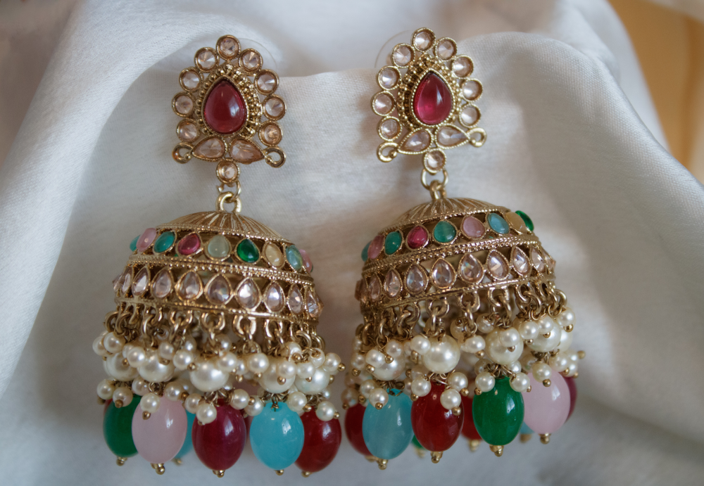 Ishreet Jhumkas