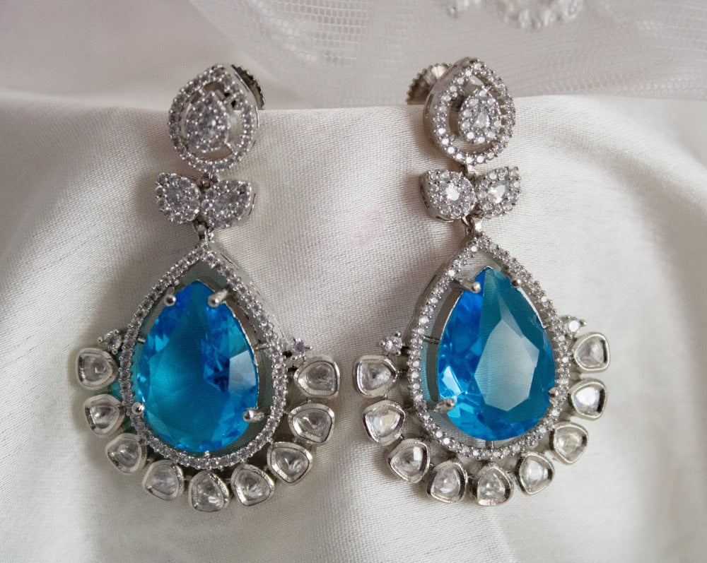 Linah Earrings