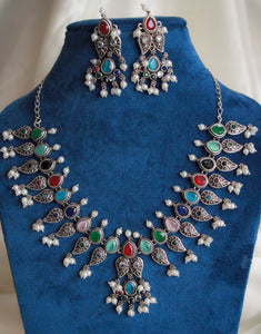 Irya Necklace Set