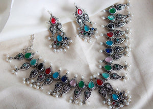 Irya Necklace Set