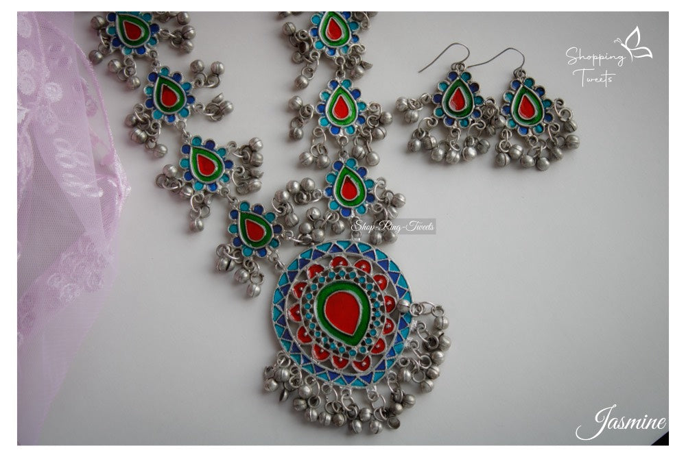 Jasmine necklace set